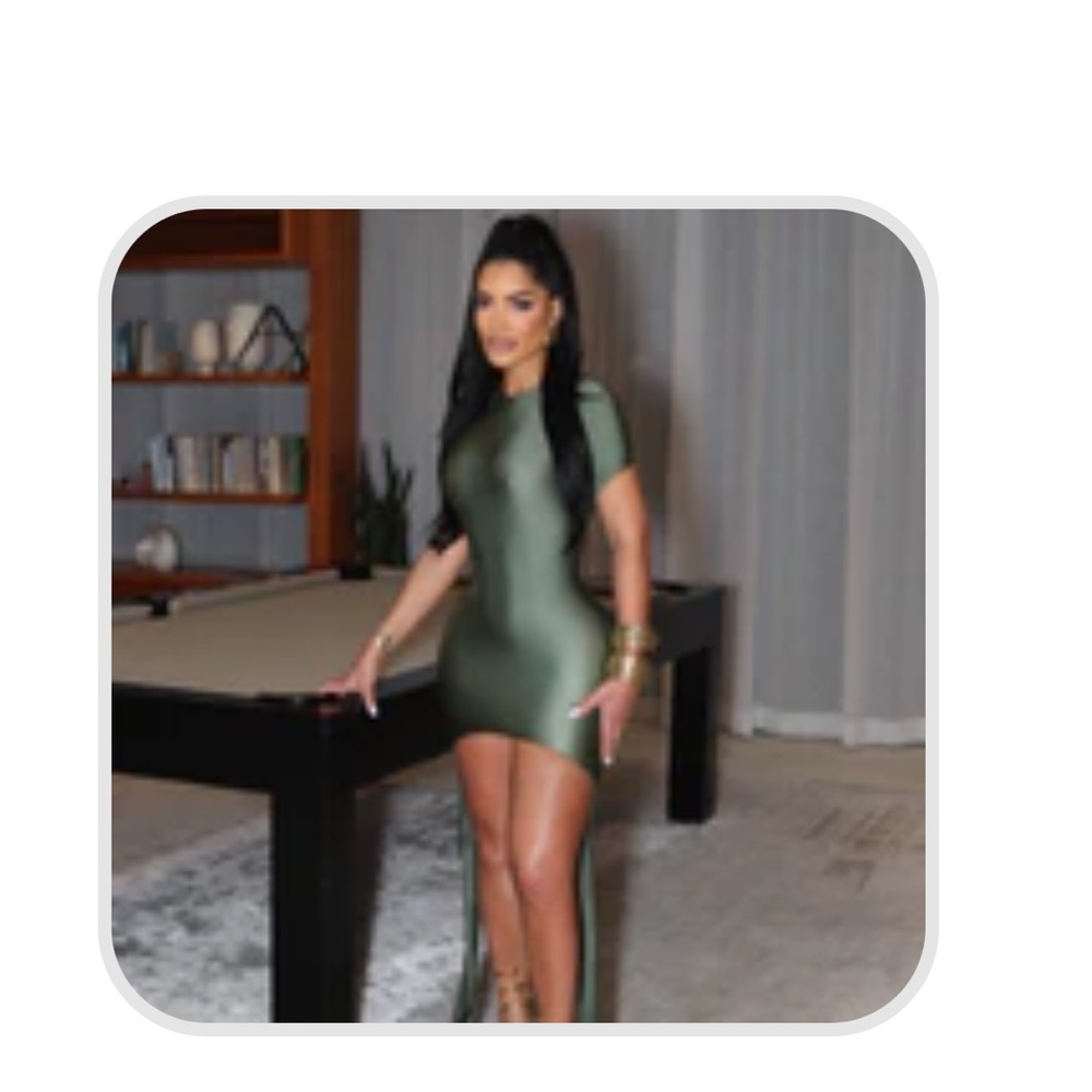 Olive Green Short-Slit Bodycon Dress